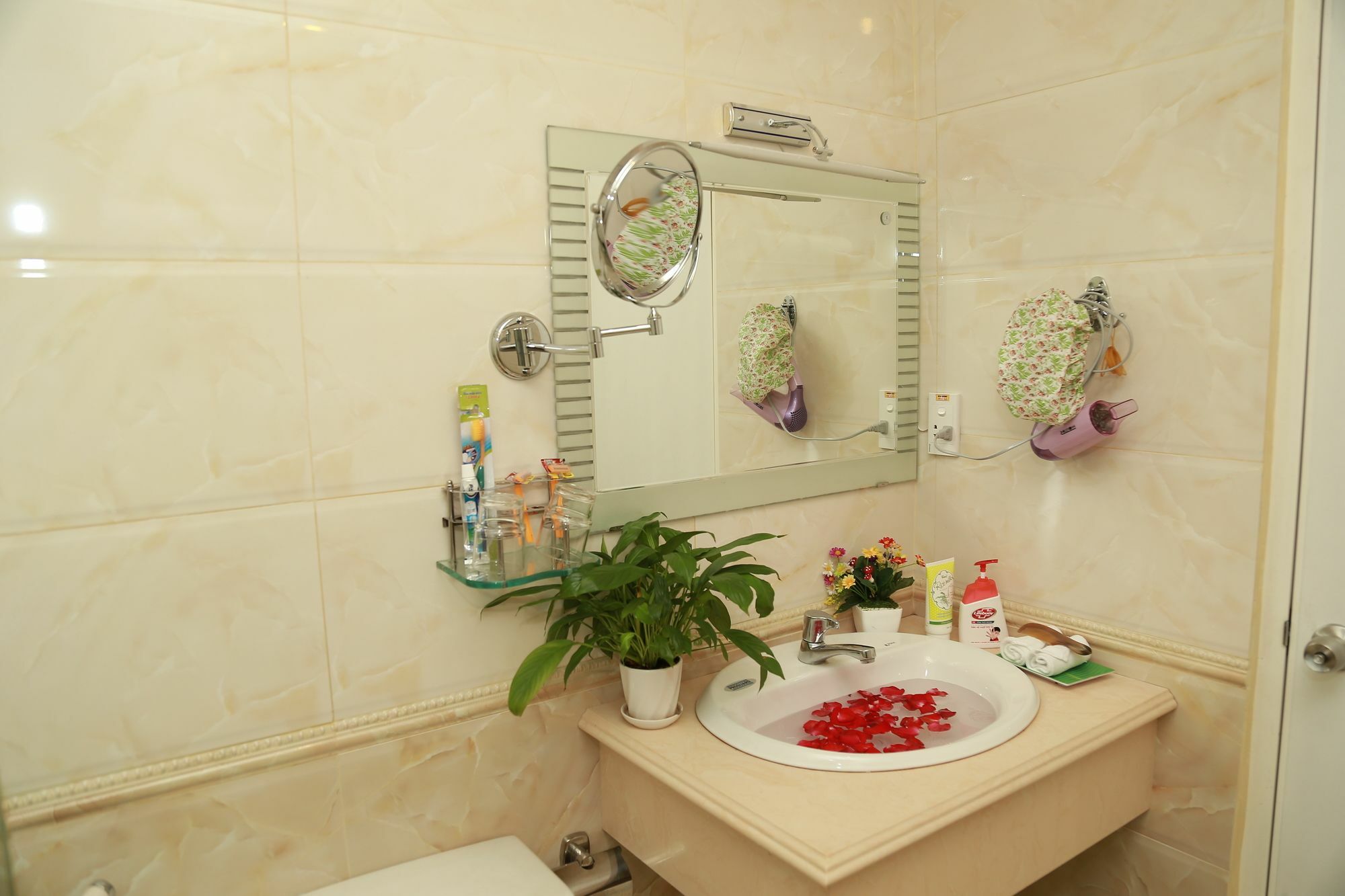 A25 Hotel - 19 Bui Thi Xuan Hô Chi Minh-Ville Extérieur photo